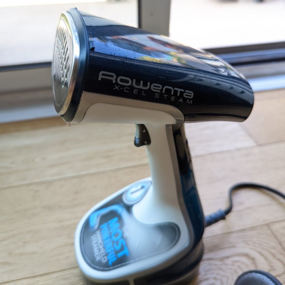 Rowenta Xcel Ultimate Handheld Steamer